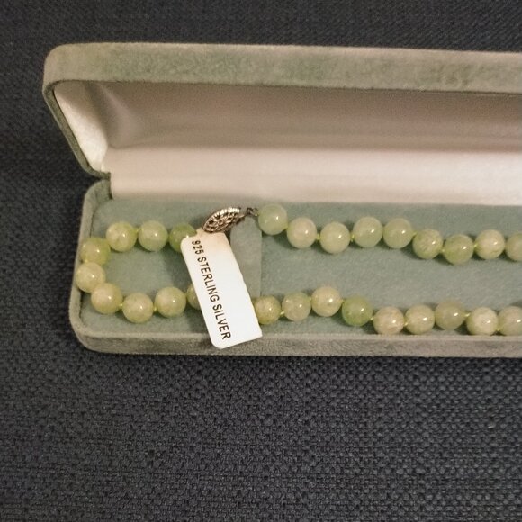 Green Aventurine Semi-Precious Bead Necklace with Sterling Silver Clasp, NWT - Picture 6 of 9